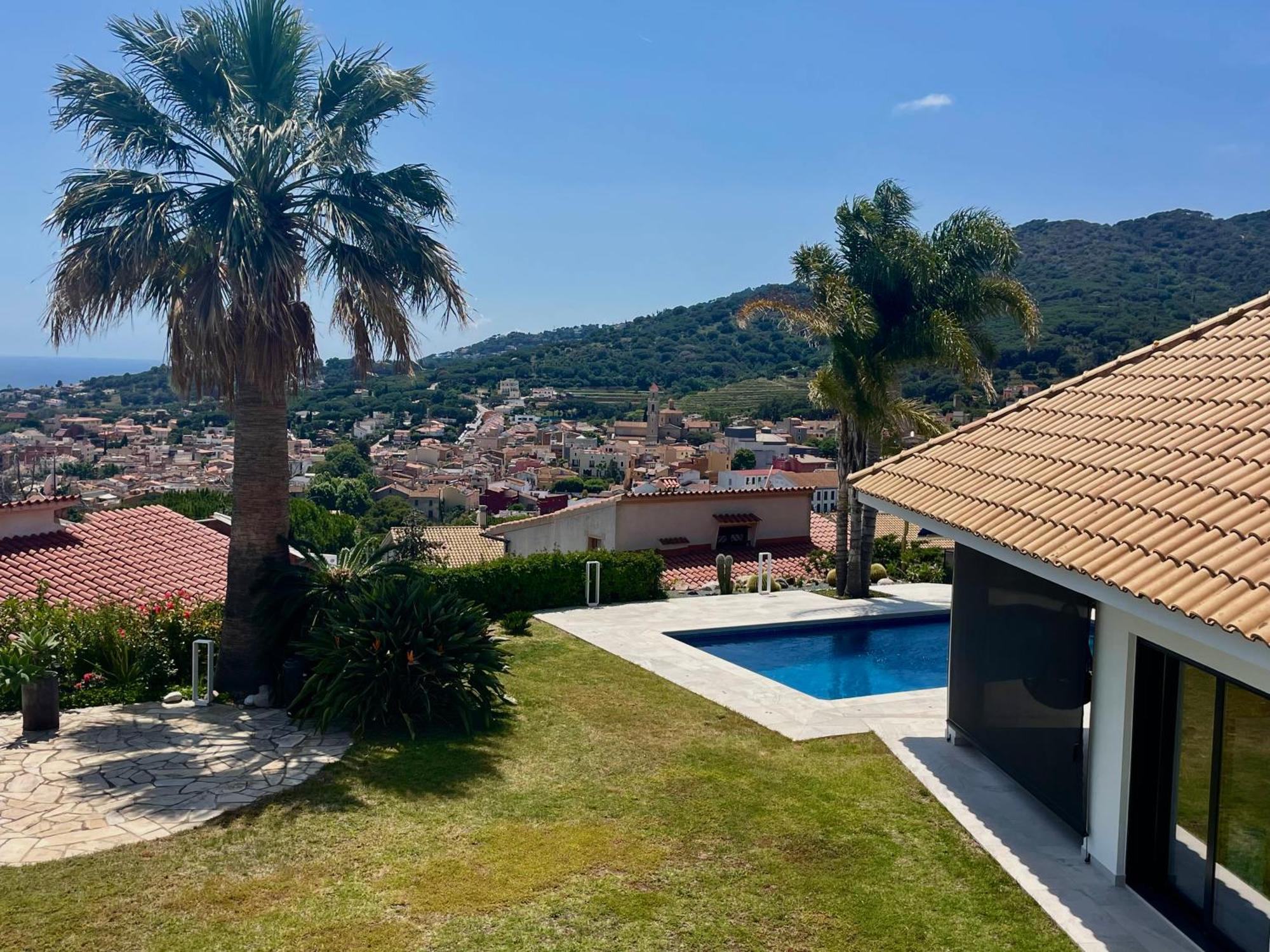 Palm Maresme - Suite With Bathroom And Terrasse With Ocean Views In A Private Villa Біласа-да-Дал Екстер'єр фото